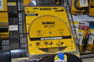lot 612 image: DeWalt 10 Continuous Rim XP Diamond Tile, Granite, slate cutting Blade