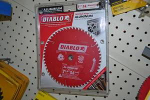lot 589 image: DIABLO Aluminum Cutting 7-14 Saw Blade 56T