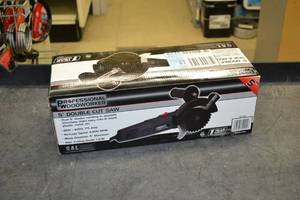 lot 465 image: NEW Professional Woodworker 5 Double Cut Saw