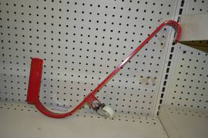 lot 677 image: NEW Box of (10) 6 x 90 Degree Fixed Angle Roofing Brackets