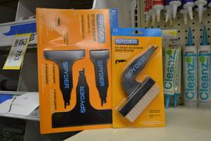 lot 799 image: SPYDER Sawzall Scraper and Brush Kits