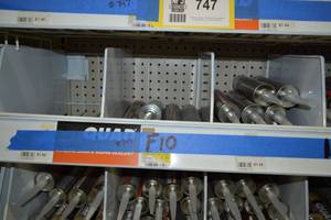 lot 749 image: (14) OSI Assorted Window, Door and Siding Sealant 10oz