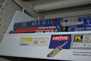 lot 728 image: (12) Tubes White OSI Window and Siding Caulk 10.2oz