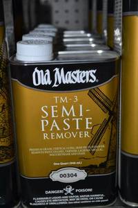 lot 1787 image: (5) 1 Quart Old Masters TM-3 Semi-Paste Remover