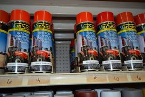 lot 1816 image: (26) VanSickle Tractor, Equipment & Industrial Enamel Spray Paint Cans