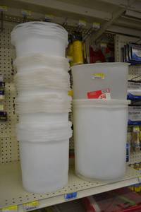 lot 1876 image: Paint Bucket Liners - Various Sizes