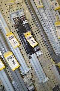 lot 890 image: (4) Adjustable Closet Rods (2) 18 to 30 and (2) 30 to 48
