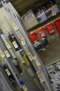 lot 908 image: (9) 80 Closetmaid Hang Tracks - White