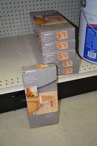 lot 919 image: (6) Closetmaid Clothes Hanger Bars