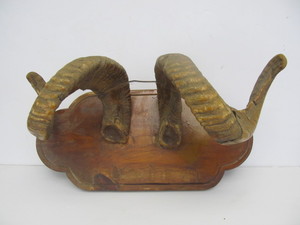 lot 20 image: Antique Mounted Rams Horns