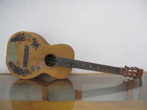lot 28 image: Old Vintage 1920s-30s Acoustic Parlor Guitar wTropical Decoration (AS IS)