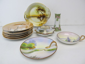 lot 121 image: Nice Group of Vintage & Antique Hand Painted Nippon Porcelain Pieces