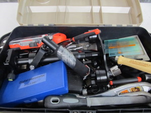 lot 194 image: Rolling Tool Chest FULL of Tools