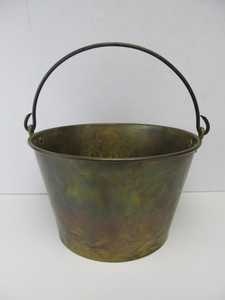 lot 132 image: Antique Ansonia Brass Company HW Haydens Brass & Copper Bucket