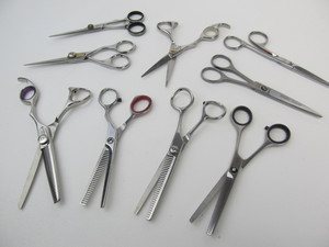 lot 145 image: Lot of High End Professional ScissorsShears #2