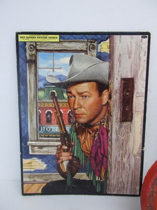 lot 237 image: Group of Vintage Cowboy Western Items - Roy Rogers & The Lone Ranger