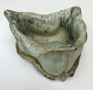 lot 235 image: Unusual Hand Thrown Freeform Art Pottery BowlPlanter