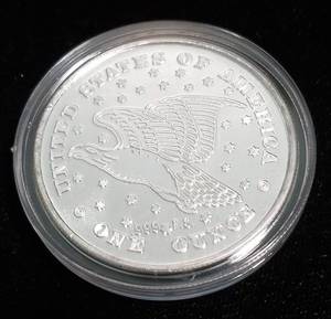1 TROY OZ. .999 FINE SILVER SAINT GAUDENS DESIGN IN AIRTITE