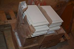 4 Cases - Mid-America White Jumbo Mount 00032701001 (10 pk Per Case)