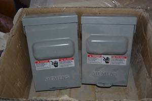 2 Siemens WN2060 Fuse Boxes 60A 240V 1 Phase