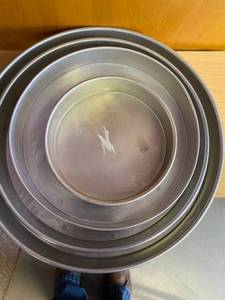 Industrial Round Cake Pans