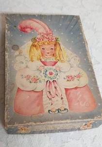 lot 105 image: NOS Storyland Dolls Card Assortment