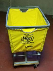 lot 158 image: Glosstex Dandux Rolling Hamper Laundry Basket