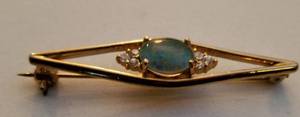 lot 9 image: Aotea Opal Brooch from New Zealand