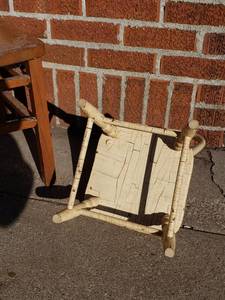 lot 46 image: Miniature Chairs Set