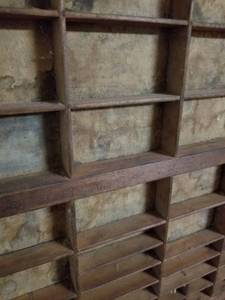 lot 118 image: Antique Hanging Printers Box