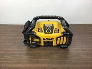 lot 5 image: Dewalt 2800 Peak Amp Jump Starter 1000-Watt Power Inverter with Digital Compressor