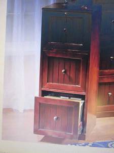 lot 47 image: 3-Drawer Locking File Cabinet open ...