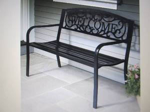 lot 60 image: Welcome Bench open box Retail $99...