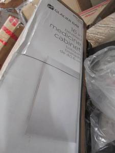 lot 62 image: Glacier Bay 16 inch Beveled Medicin...
