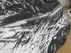 lot 105 image: King Comforter Set open box Retail ...