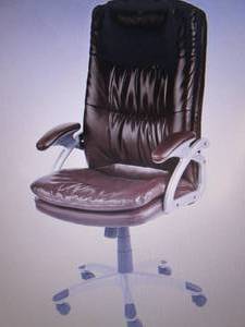 lot 115 image: Executive Office Chair open box Ret...