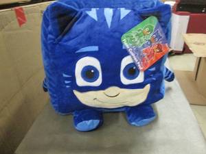 lot 140 image: PJ Masks Floor Cushions Pouf...