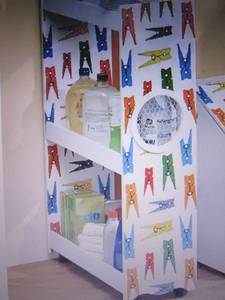 lot 208 image: Clothespin Thin Man open box Retail...