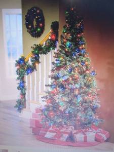 lot 231 image: Prelit Tree, Wreath and Garland Set...