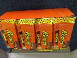 lot 239 image: Box of 24 Reeses Stuffed with Piece...