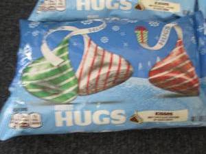 lot 257 image: 4 - 11 oz Bags Hersheys Hugs...