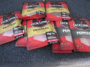 lot 259 image: 8 - 1.25 oz Pks Jack Links Original...