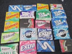 lot 309 image: 20 Packs of Assorted Gum...