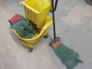 Rubbermaid Cleaning Pail and Mops...