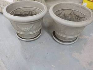 2 Planters 22 diameter 16 height...