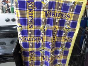 Vikings Blanket 34 x 56...