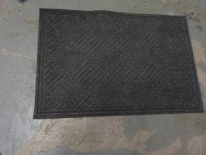 2 ft x 3 ft Floor Mat...