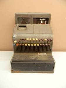 lot 11 image: VINTAGE NATIONAL CASH REGISTER - AWESOME PIECE - SEE PICTURES