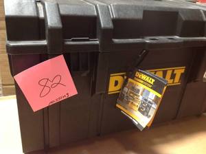 ToughSystem DS300 22 in. Large Tool Box MISSING LATCH in good condition