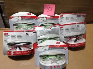 3M Sports Inspired Design Clear Anti-Fog Lenses Performance Safety Eyewear in good condition